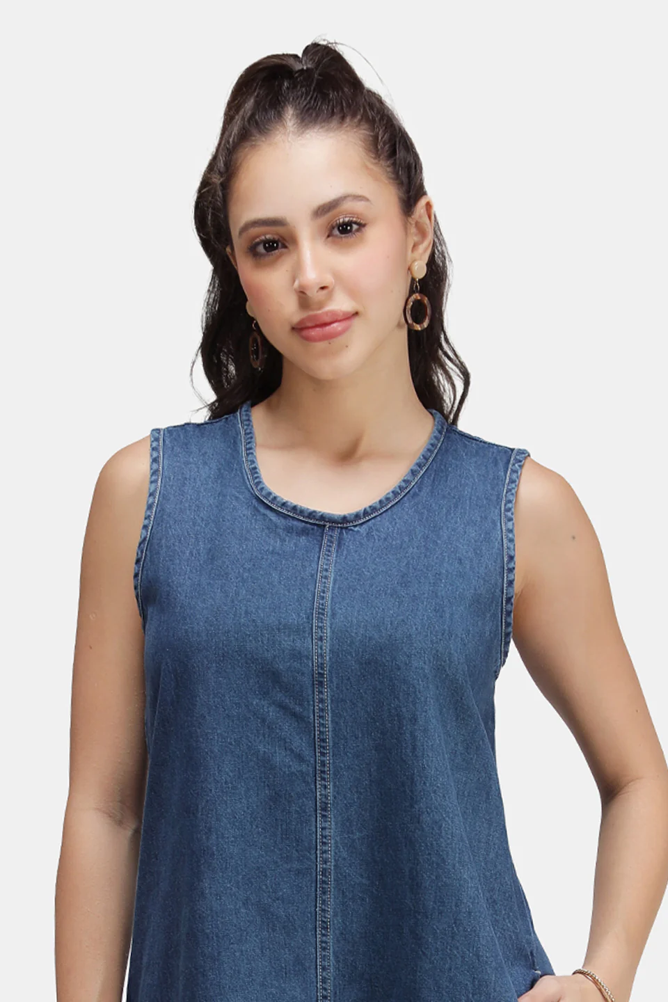 Blue-Chip Ease Pocketed Denim Midi Dress – Deep Indigo - Image 3