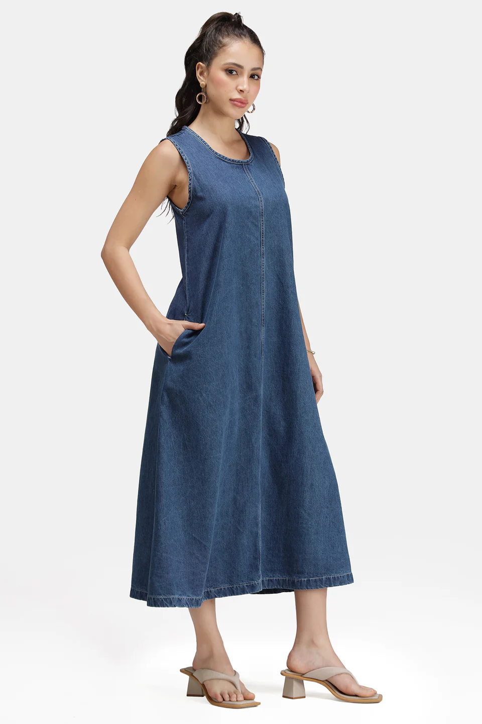 Blue-Chip Ease Pocketed Denim Midi Dress – Deep Indigo - Image 4