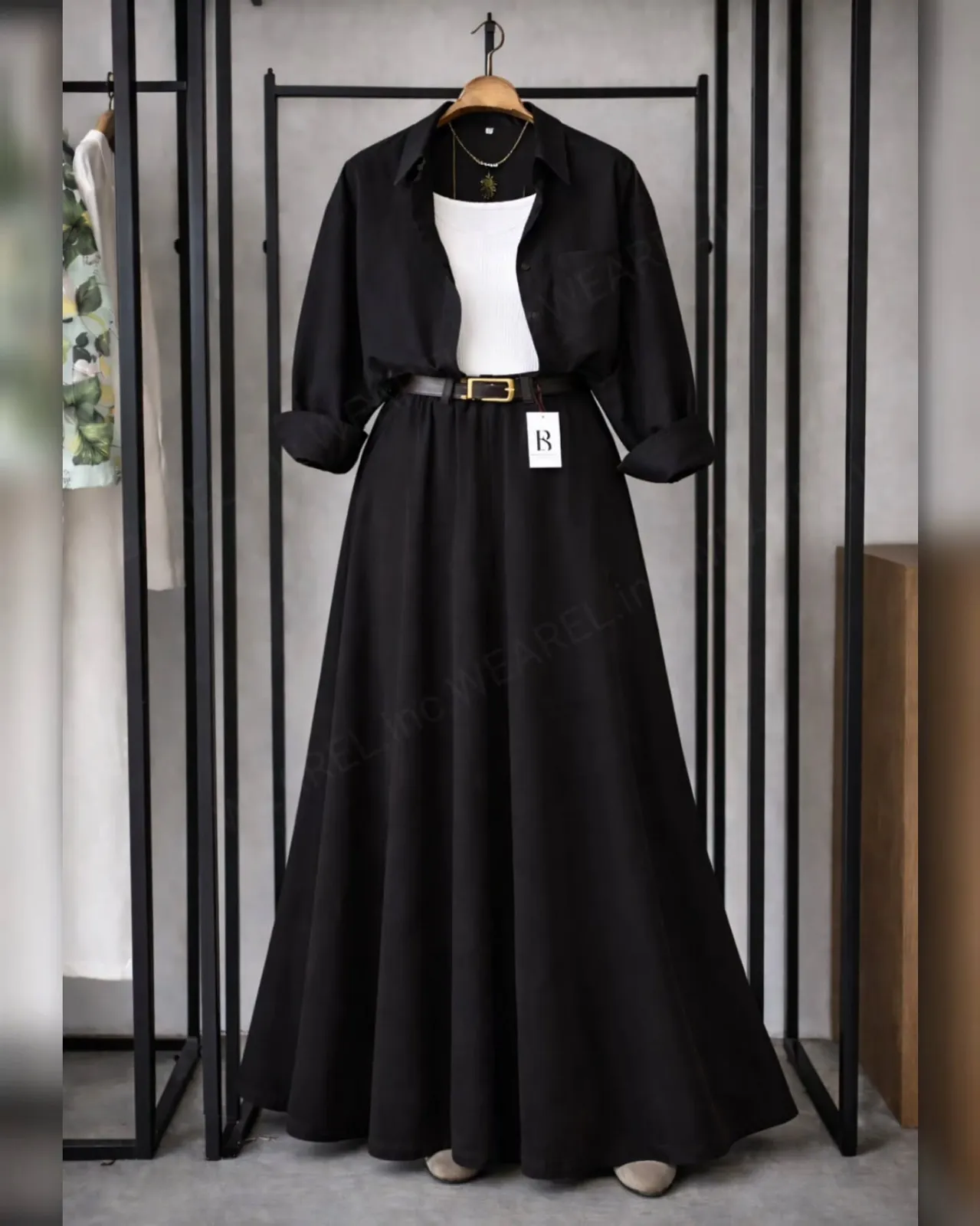Chic Minimalist Earth-Tone Maxi Skirt & Shirt Set - Image 6