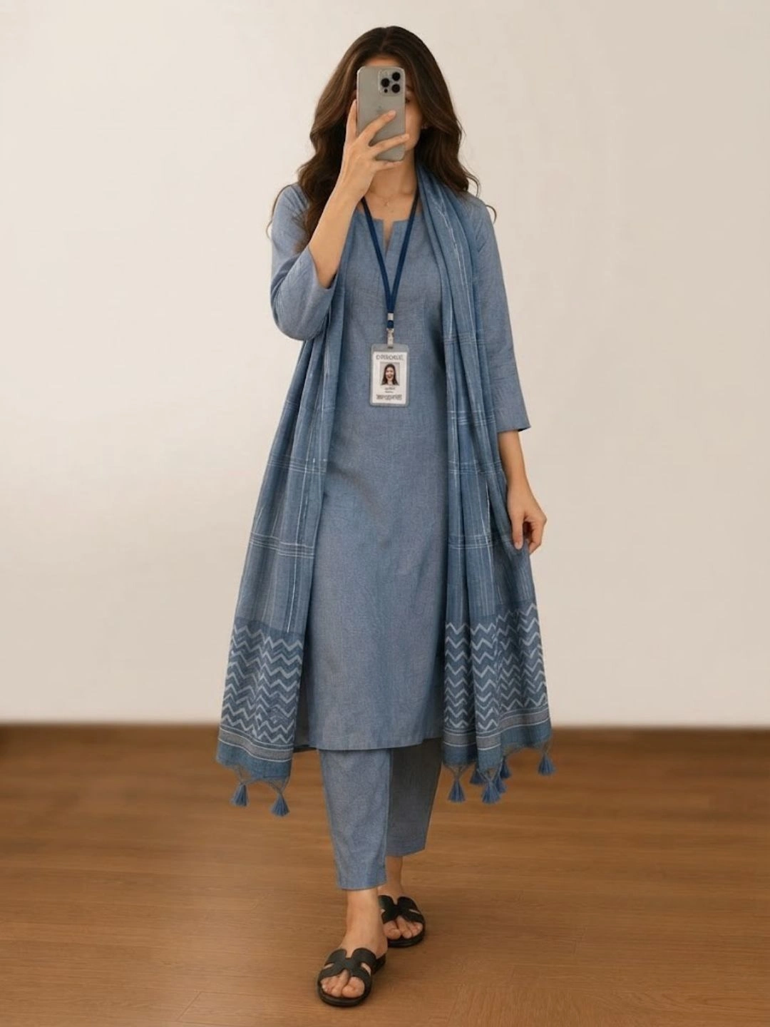 Women Teal Blue Gold-Printed Straight Kurta - Image 2