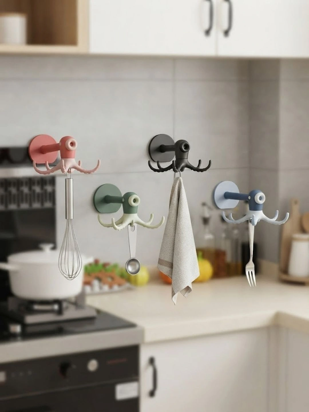 Octopus-Shaped Rotating Multi-Purpose Wall Hook - Image 2