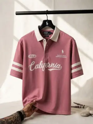 Short-Sleeve California Graphic Embroidered Polo Shirt with Contrast Collar and Arm Stripes