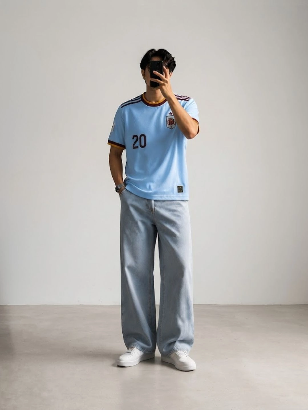 Short-Sleeve Retro Sports Jersey with Number Print - Image 4