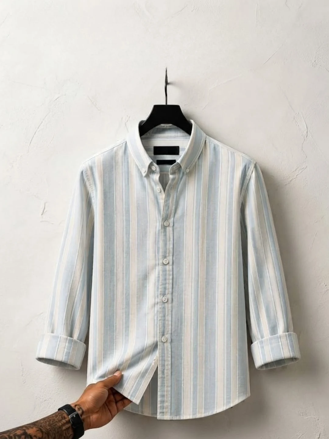 Men Vertical Striped Button-Down Shirt with Chest Pocket - Image 4