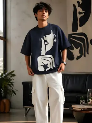 Graphic Print Navy Tee & White Cargo Pants Ensemble