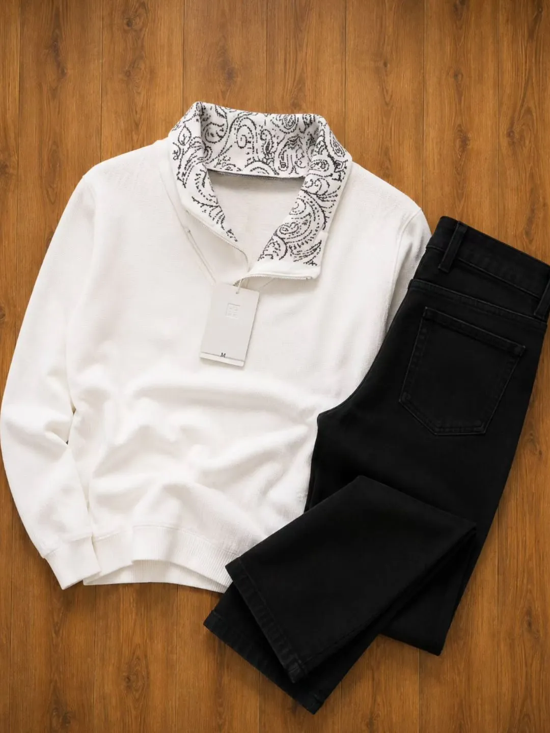 Navy Contrast-Trim Pullover Sweater & White Denim Jeans Ensemble - Image 6